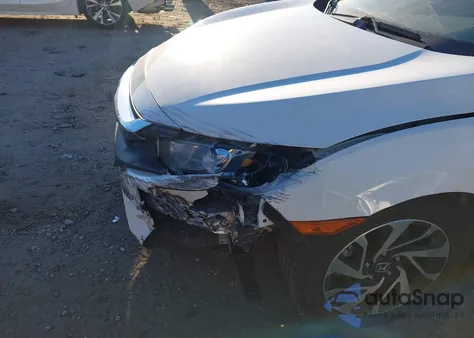 2017 Honda Civic Lx z USA, uszkodzony, nr VIN 2HGFC4B56HH301222